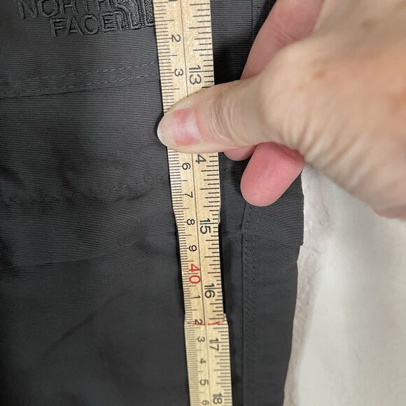 Womens North Face Convertible Pants Shorts Zip Off Hiking Walk Size 8 Gray - Picture 12 of 15